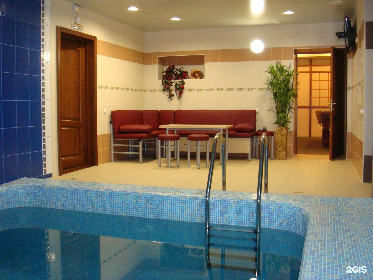 Райская лагуна на дианова. Райский уголок сауна екатеринбург. Кафе райский дворик красноярск. Гостиница парадиз чебоксары. Сауна райская лагуна омск на 1 трамвайной.