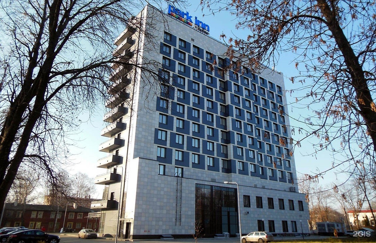 Инн ярославль. Park Inn Ярославль. Отель Рэдиссон Ярославль. Парк ИНН Ярославль. Гостиница парк ИНН Ярославль.