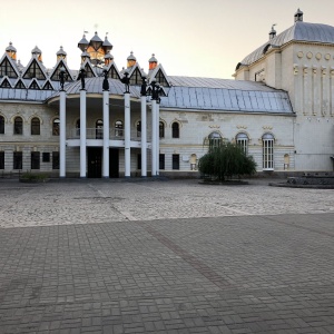 Фото от владельца ШУТ, театр кукол