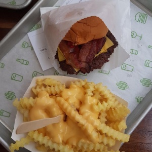 Фото от владельца Shake Shack, кафе быстрого питания