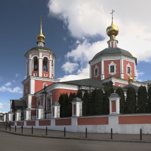 Фото от владельца Храм Живоначальной Троицы, Московское Подворье Свято-Троицкой Сергиевой Лавры