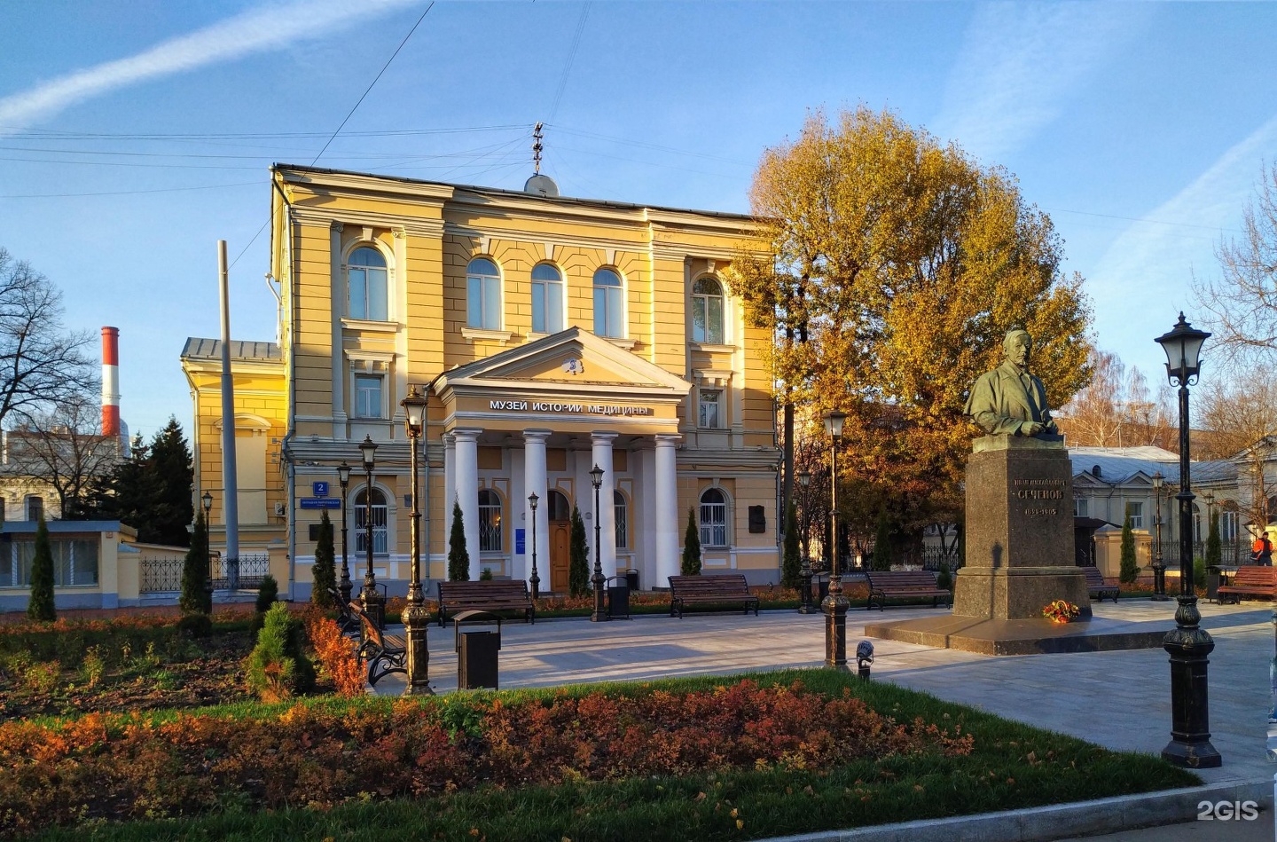 Первый московский медицинский университет факультеты. Музей истории медицины в Москве большая Пироговская. Университет Сеченова Москва. Музей истории медицины Тамбов. Мединститут Орджоникидзе фото здание 1920.