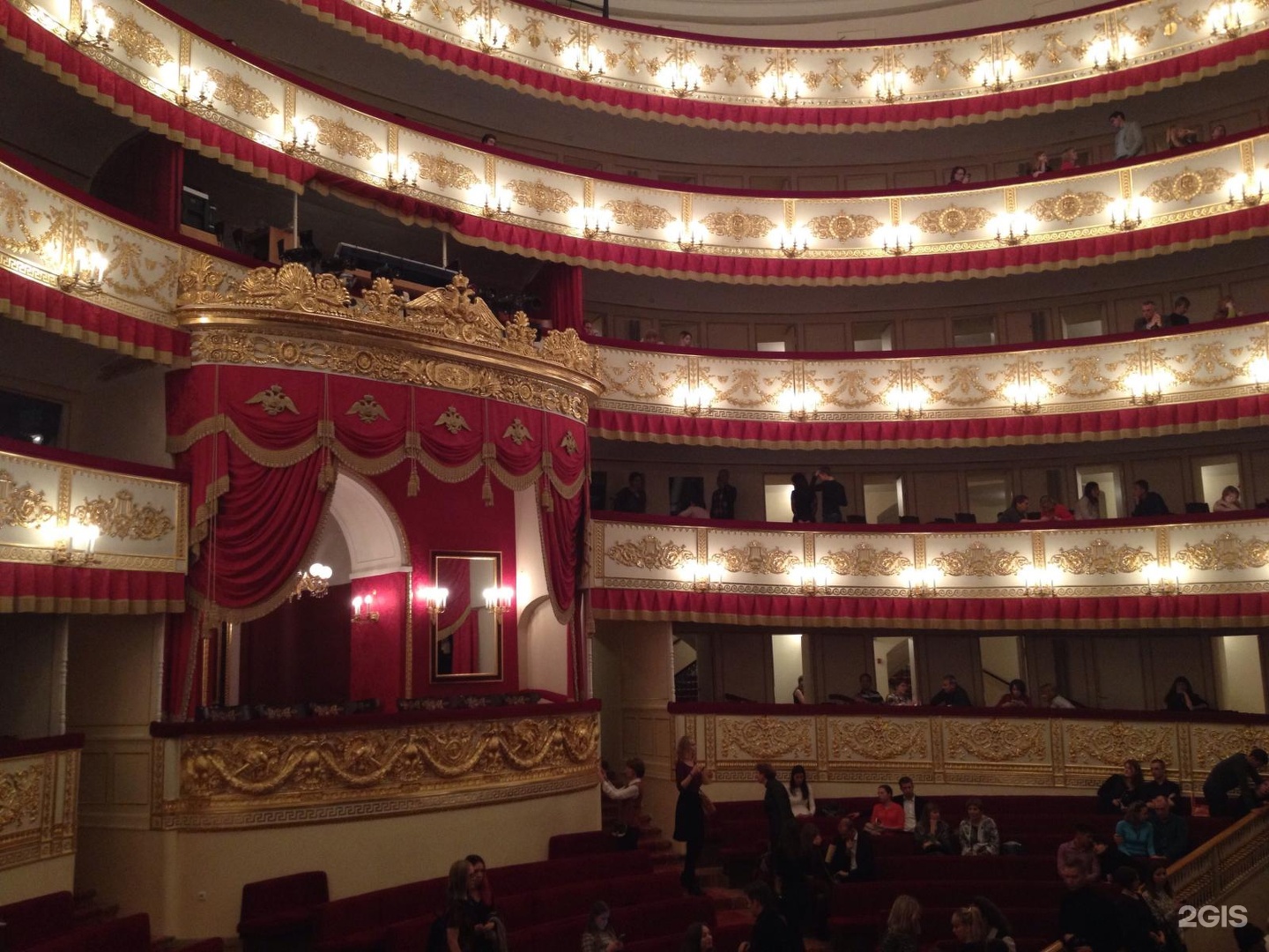 Театр драмы имени Пушкина Санкт-Петербург