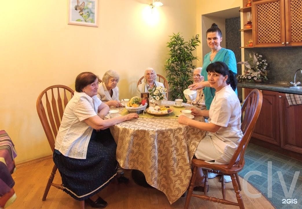 Дом престарелых спб и область. Пансионат се ля ви для пожилых людей в СПБ. Дом для пожилых СПБ.