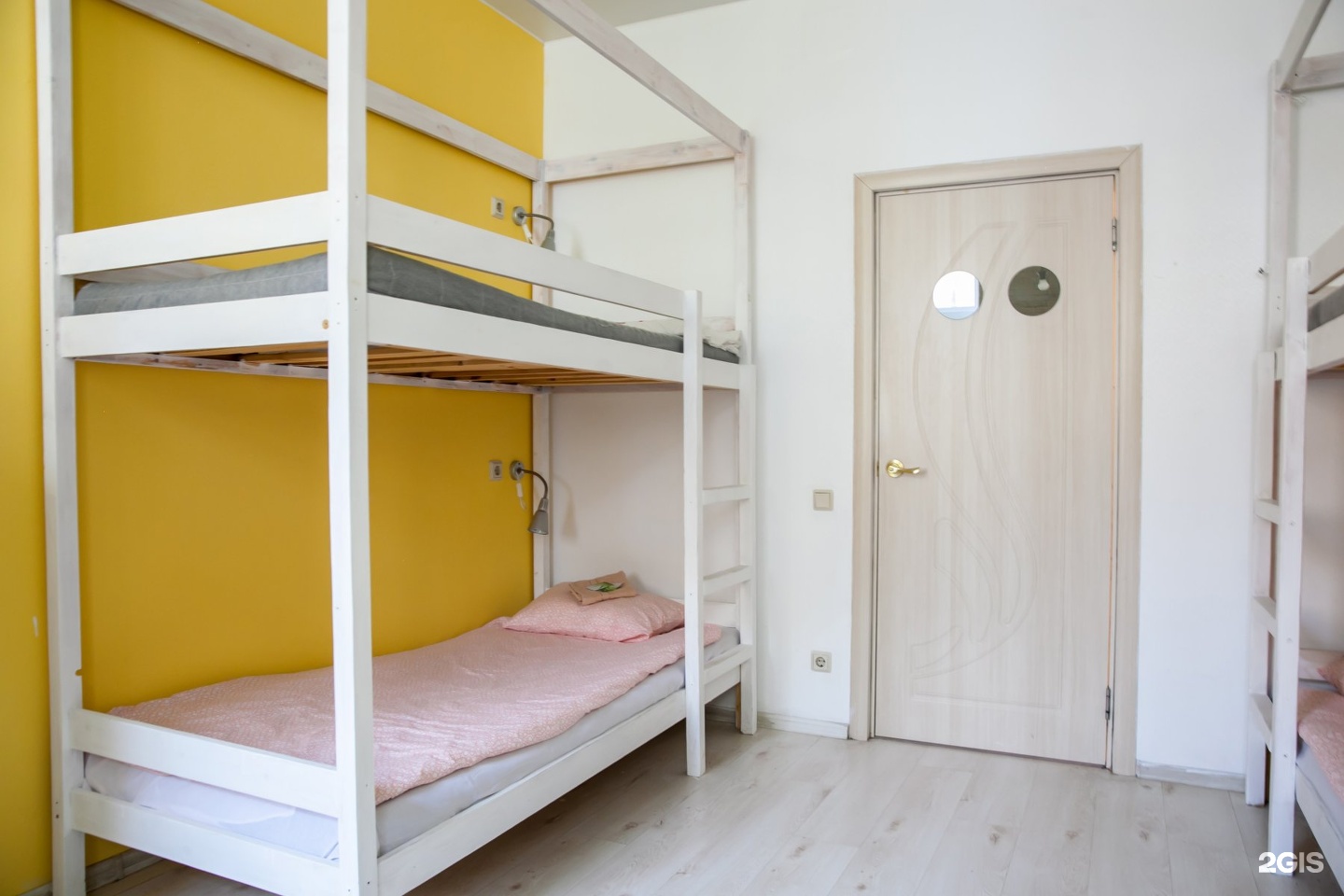 Хостел Instahostel, Санкт-Петербург, набережная реки Фонтанки, 22 к Б —  цена, фото, отзывы и адрес отеля | забронировать на Отелло