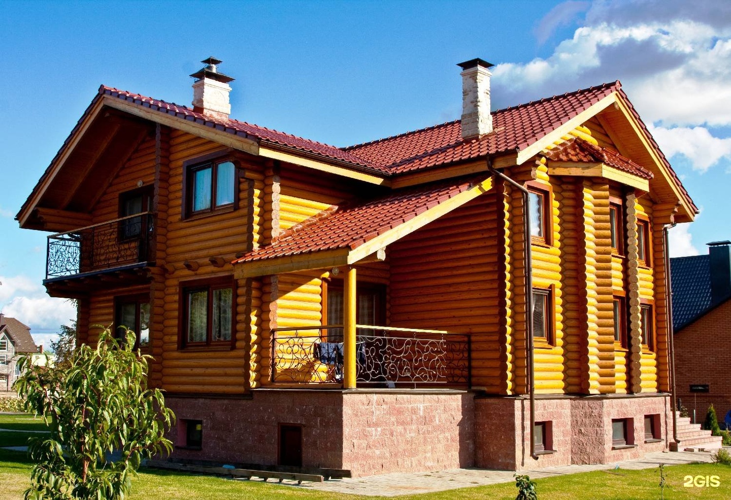 Дом в картинках деревянный, днем рождения