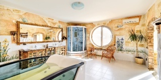 Саратов: Отель Ковчег