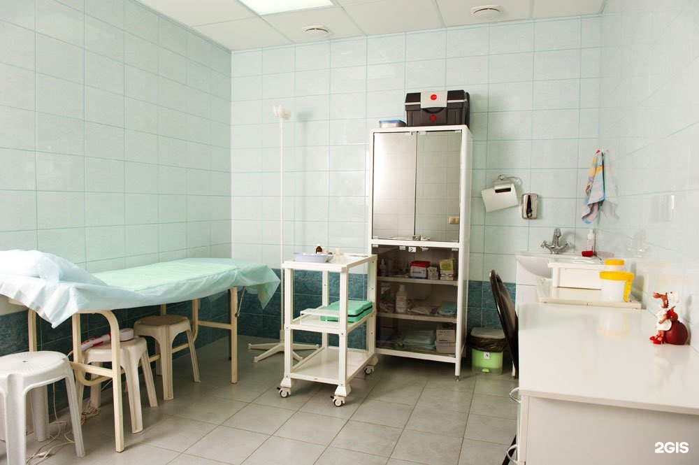 сантехническое оборудование сестринской комнаты в больнице