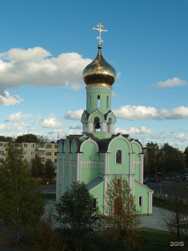 Новодвинск фото. Церковь Новодвинск. Комсомольская площадь Новодвинск.