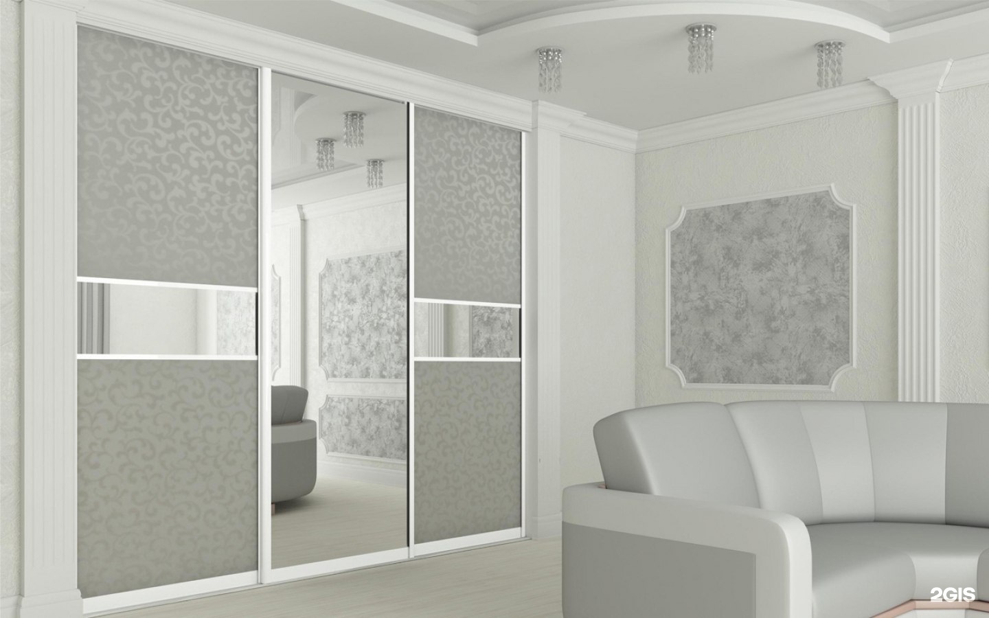 Шкафы купе белые светлые. Шкаф купе серый с зеркалом. Шкаф купе светлый с зеркалом. Шкаф купе бело серый. Белый встроенный шкаф купе с зеркалом