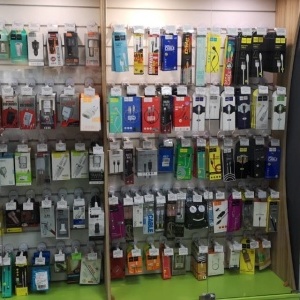 Фото от владельца Green-spark, сеть специализированных магазинов запчастей для мобильных устройств