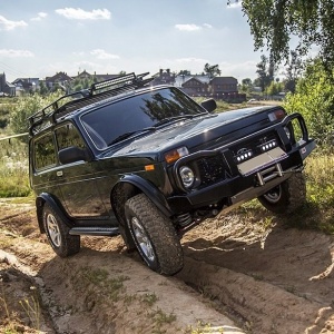 Фото от владельца 4x4, магазин автотоваров для внедорожников