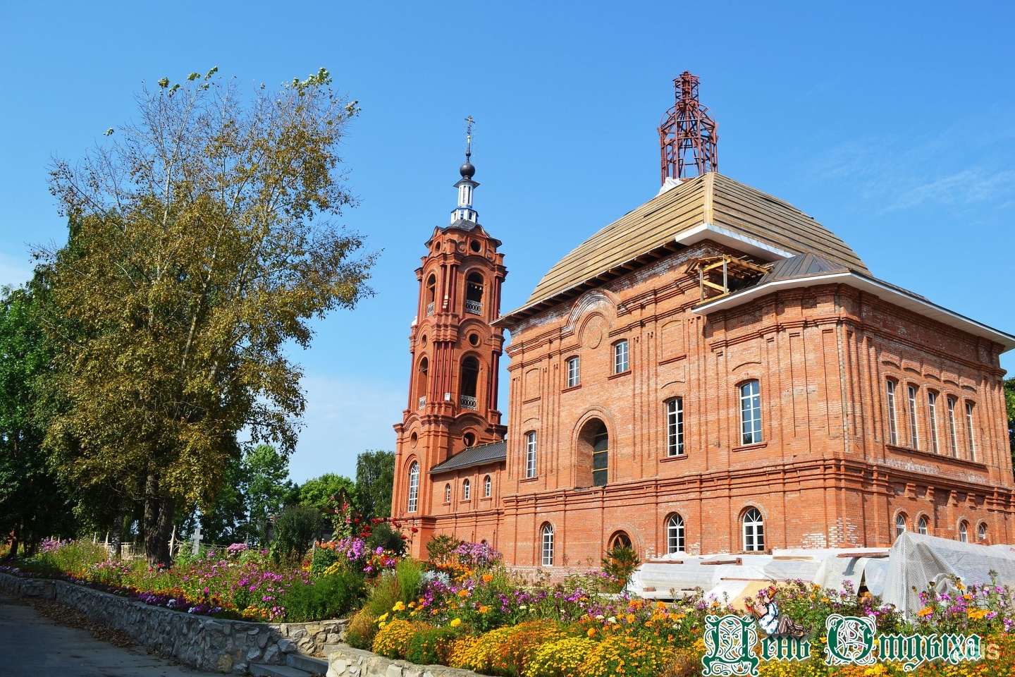 Лаврентьевский монастырь в калуге фото