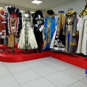 Фото от владельца Richton, салон по прокату карнавальных костюмов и платьев на выданье