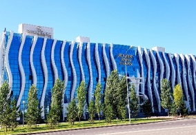 Отель Reikartz Park Astana в Астане