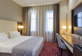 Отель Senator Hotel в Караганде
