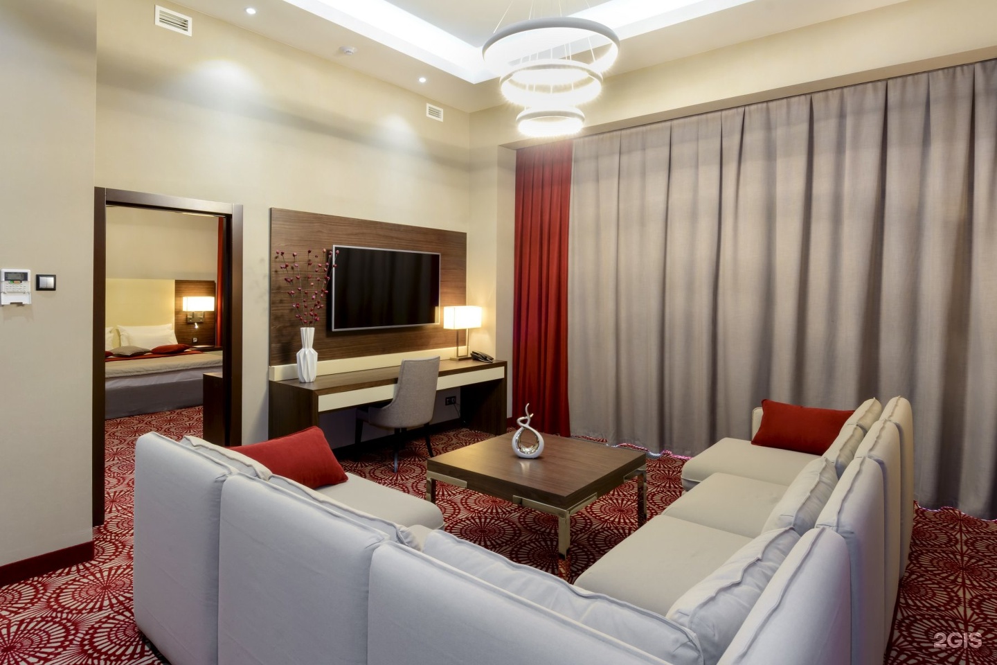 Senator Hotel