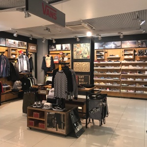 Фото от владельца Upper, магазин одежды и обуви