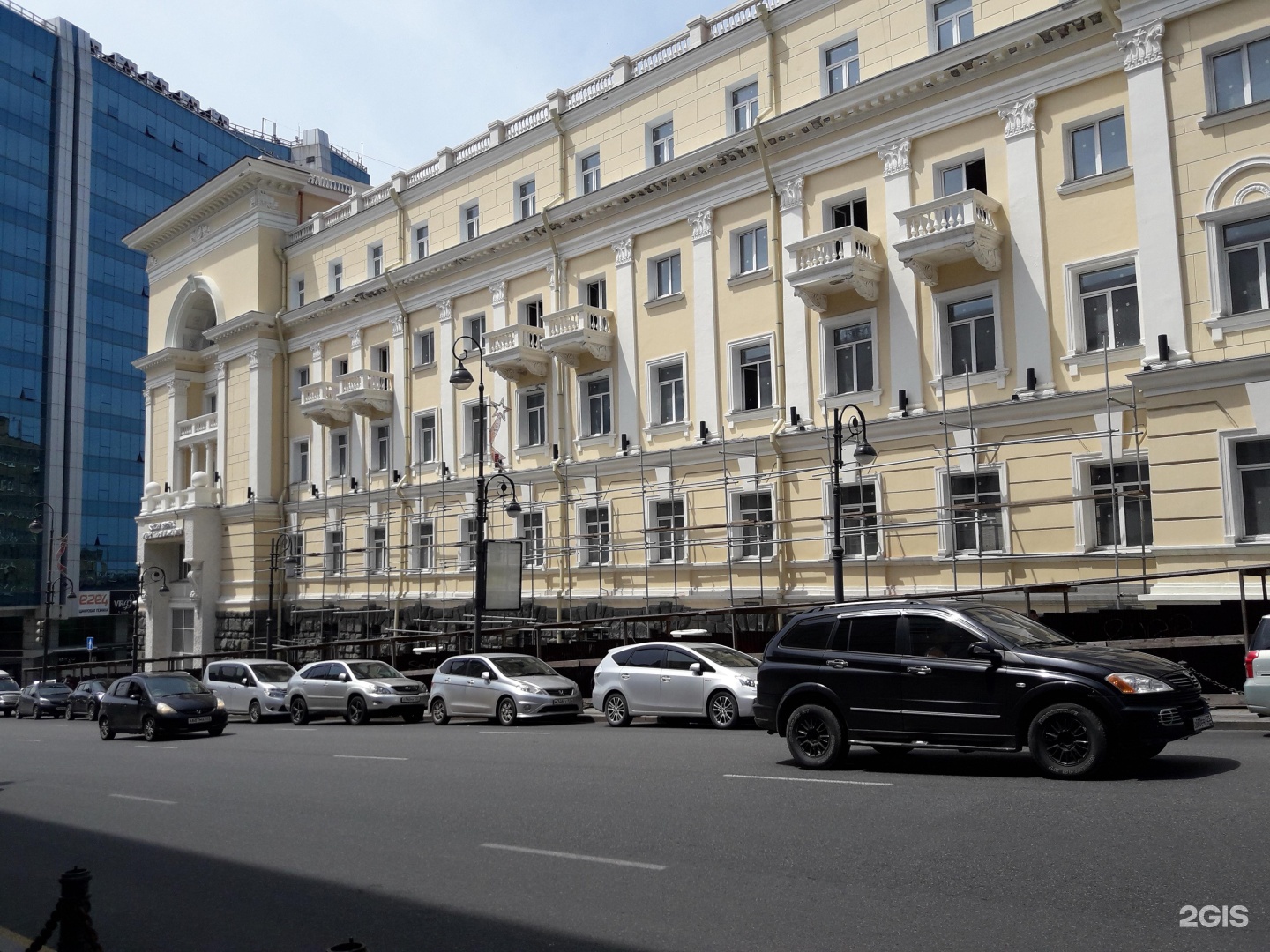 Пр 19. Океанский проспект 19 Владивосток. Фото апелляционный суд Владивосток Океанский пр -т 22 ср. Фото здания Приморской палаты Океанский 13а. Океанский проспект 20а проект парковки возле городской администрации.