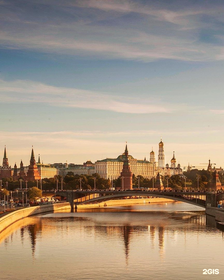 Кремль 2. Большой каменный мост. Каменный мост в Москве. Столицы. Улица Кремля.