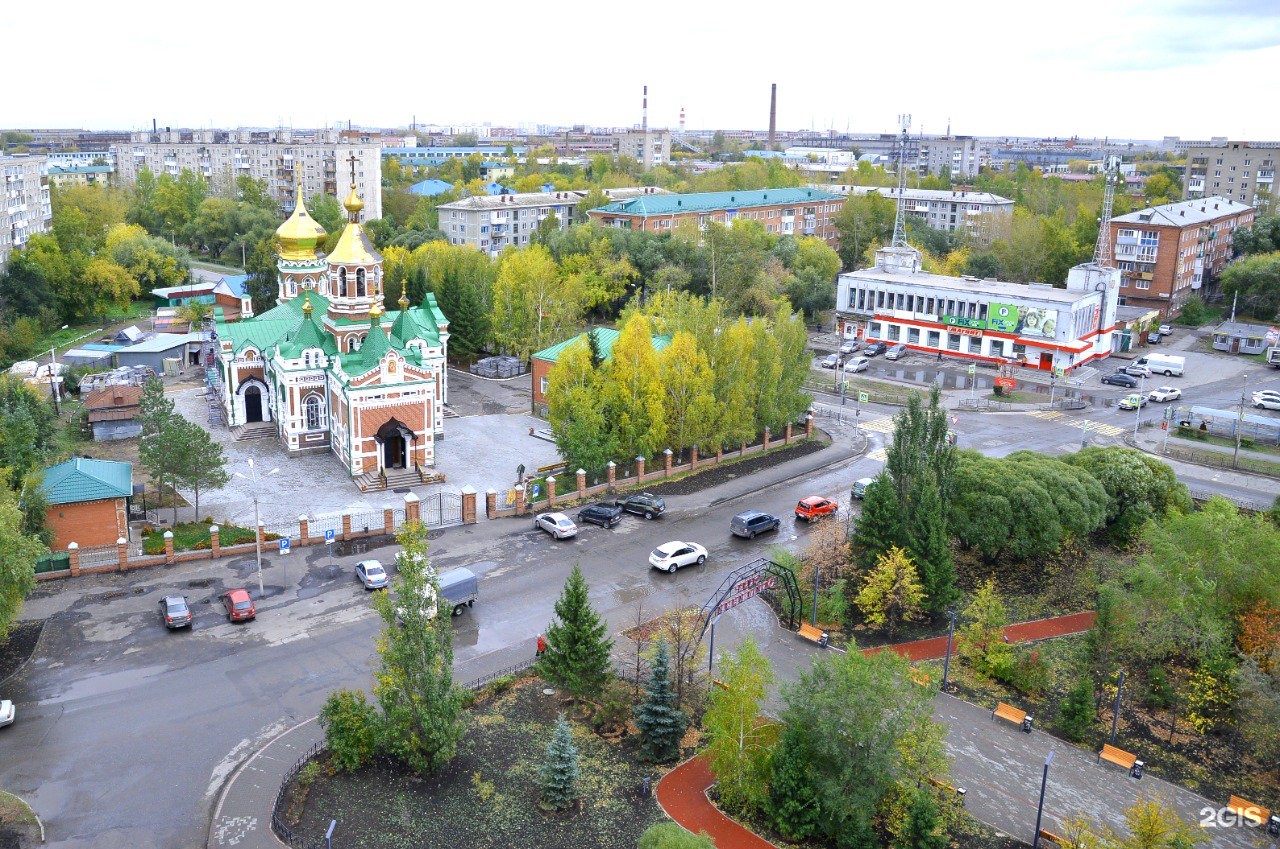 Мм омск. Сквер Юбилейный Омск. Парк Юбилейный Омск. Ленинский округ Омск сквер. Сквер Юбилейный Омск фото.