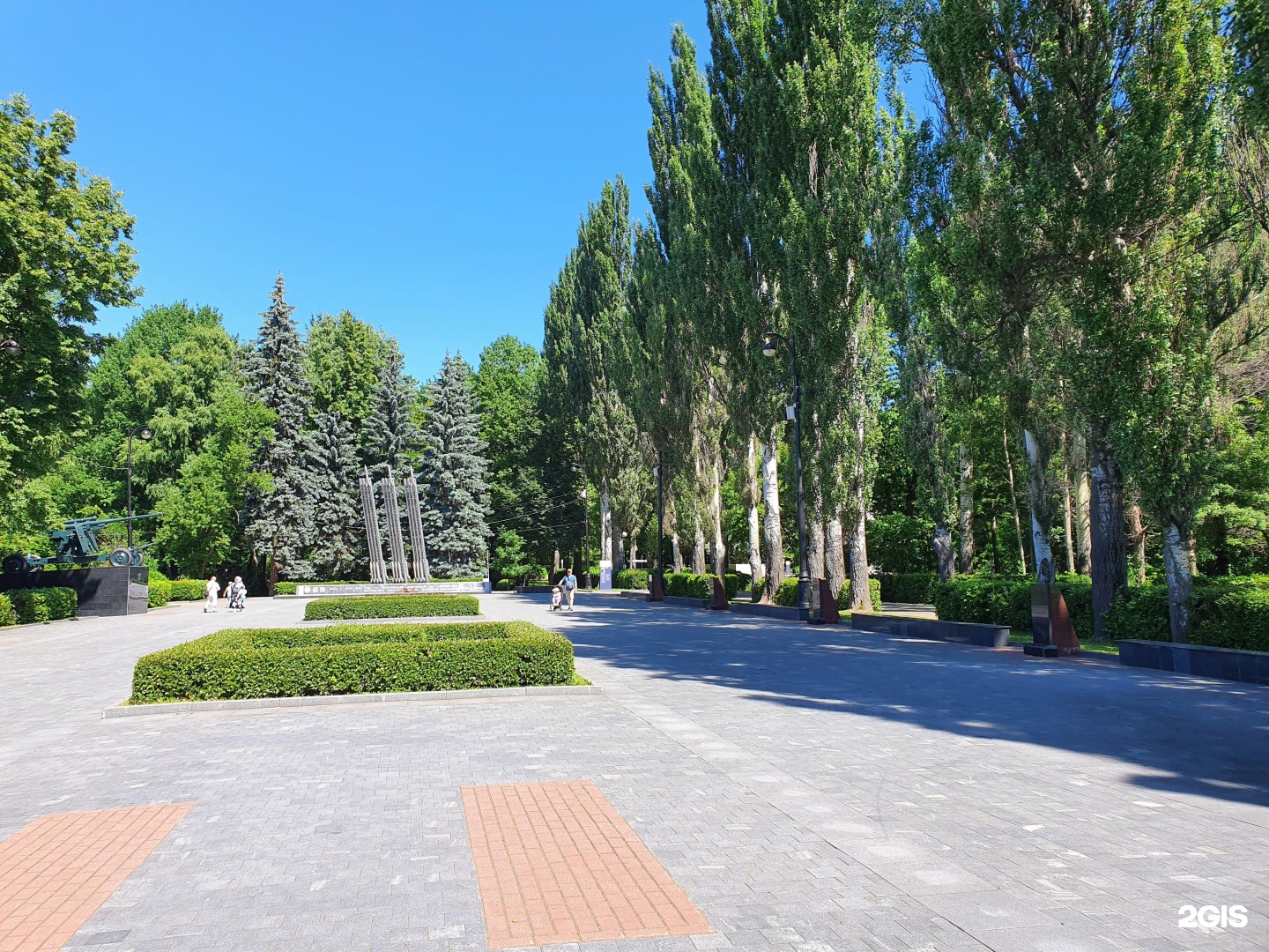 мемориальный комплекс на площади мужества в измайловском парке. бабий яр киев аллея. мемориальный комплекс площадь мужества. площадь мужества измайловский парк.