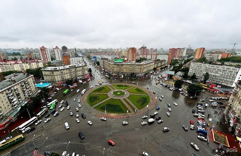 Площадь новосибирска. Площадь Калина в Новосибирске. Площадь Калинина Новосибирск. Заельцовский район Новосибирск площадь Калинина. Площадь Лунинцев Новосибирск.