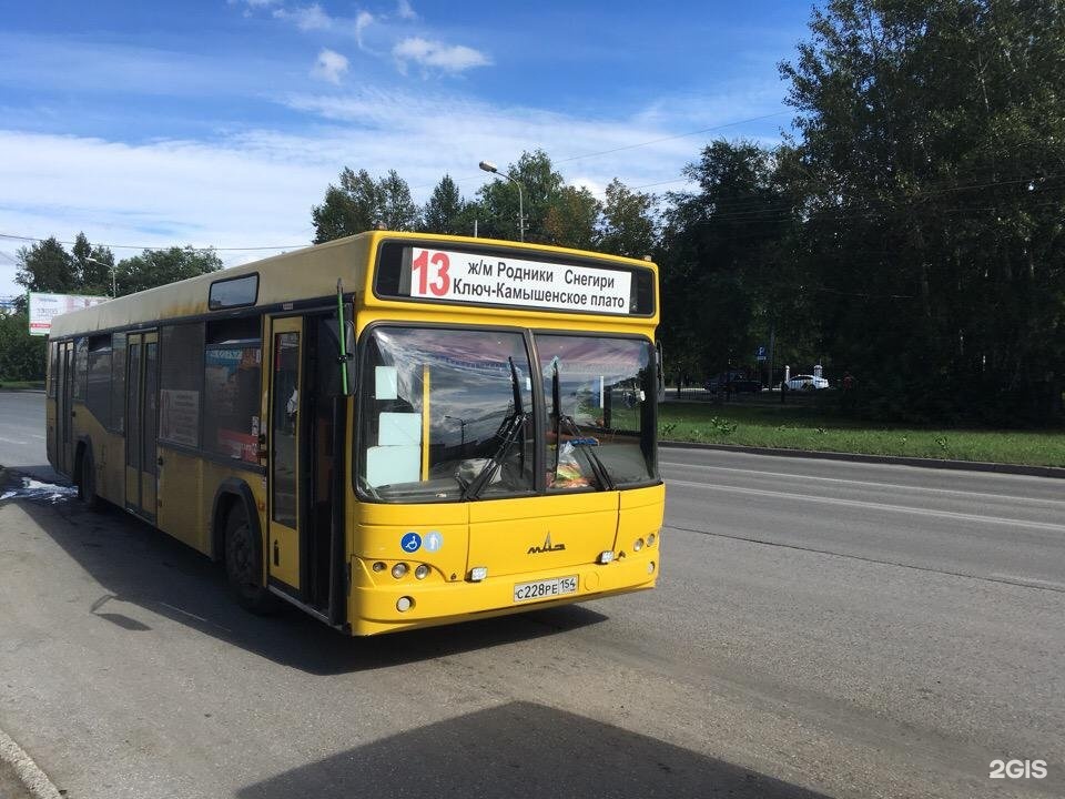 Bus13 мобильная версия. Автобус 13. Автобус Новосибирск. Маршрутка 13. Автобус 999 Новосибирск.