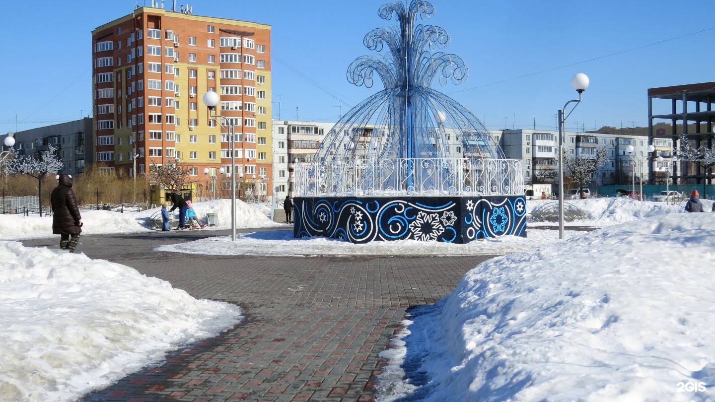 Ключи тюмень. Парк серебряный Красноярск. Парк серебряные ключи город Тюмень. Сквер серебряный. Пруд серебряные ключи Тюмень.