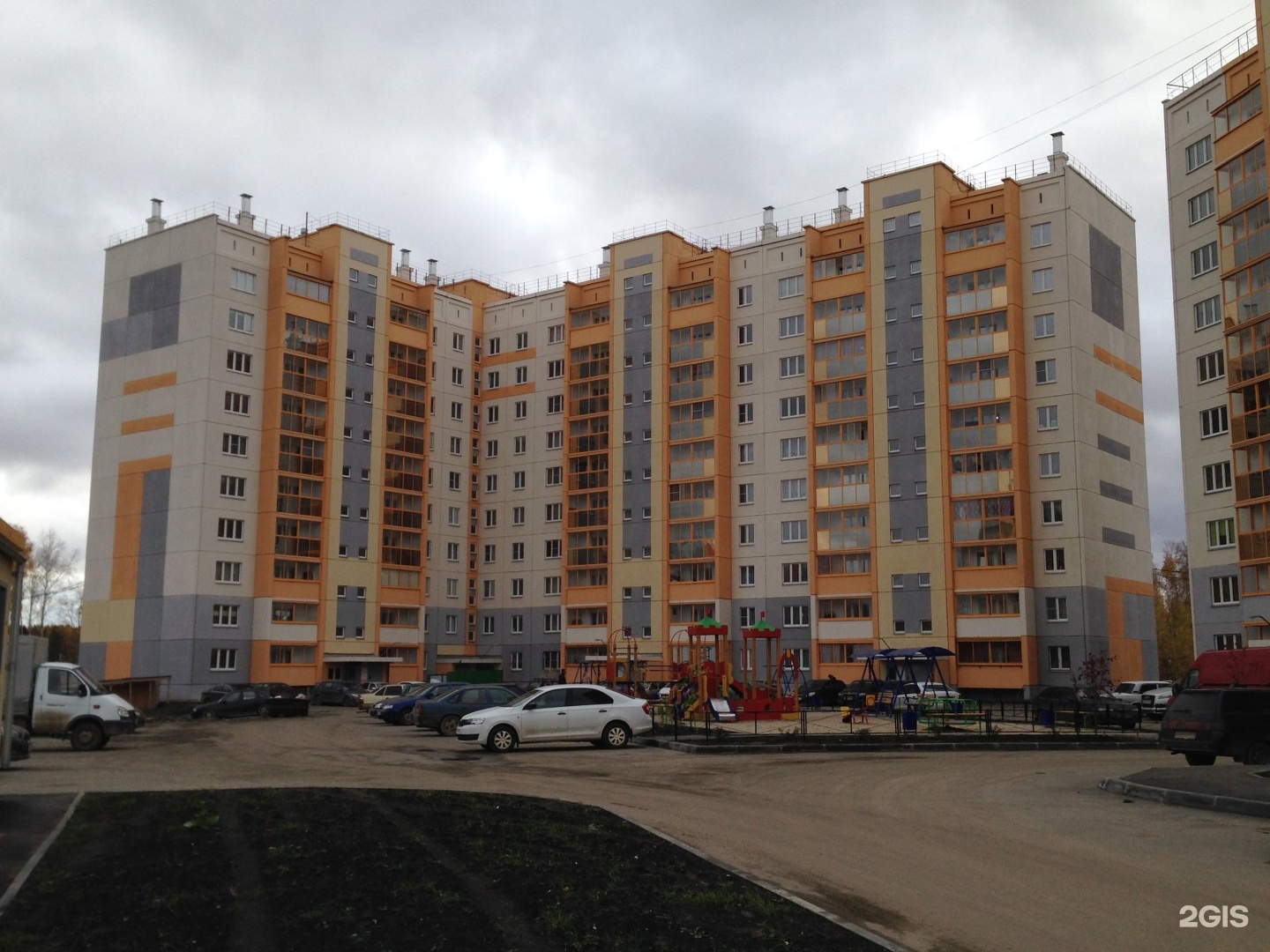 Купить квартиру в парковом районе. Парковый район Челябинск улица Шмакова.