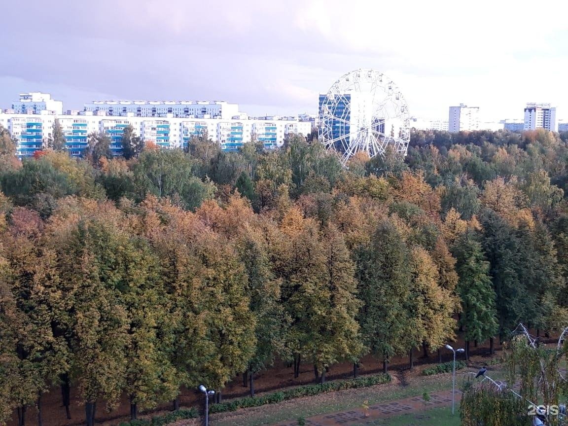 Победа набережные челны. Парк Победы в городе Набережные Челны. Парк Победы Набережные Челны 2гис. Сквер города Набережные Челны. Парк Победы Набережные Челны фото.