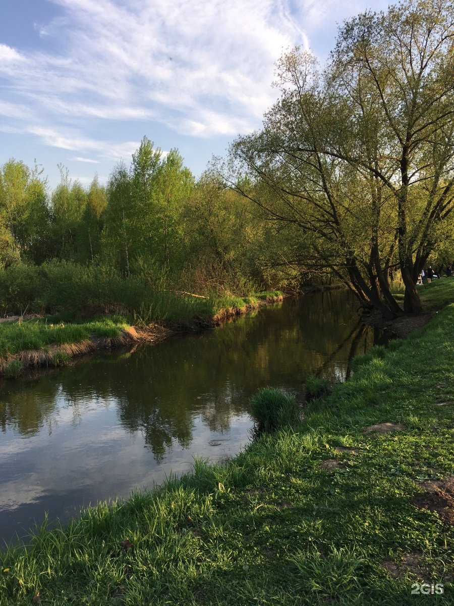 парк в пойме реки городни