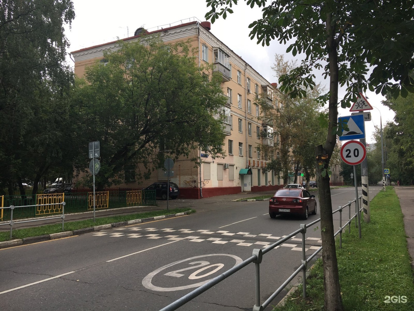 москва улица ухтомская