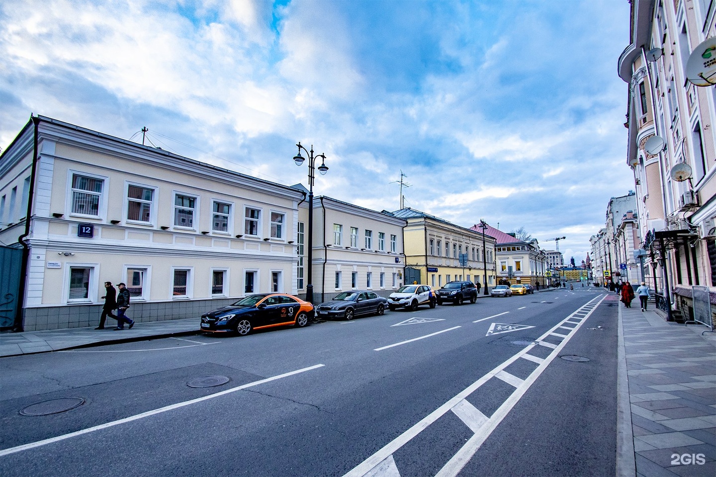 Ул большая ордынка 10. Улица большая Ордынка. Ордынка улица в Москве. Большая Ордынка 17. Москва ул. большая Ордынка, д. 17.