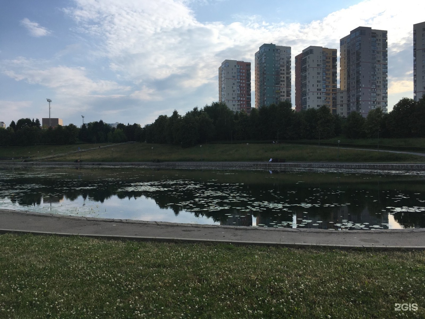 Олимпийская деревня Москва Юго-Западная парк