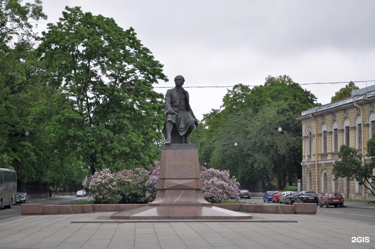 Санкт петербург и ломоносов