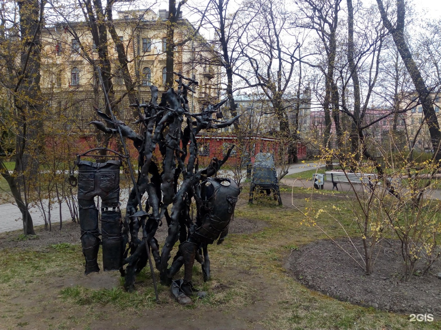 Вход в Измайловский сад Санкт-Петербург