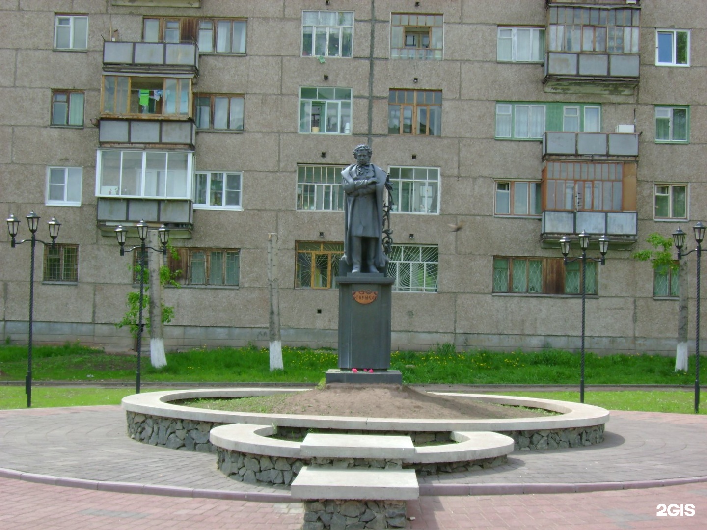 Братск памятник Пушкина