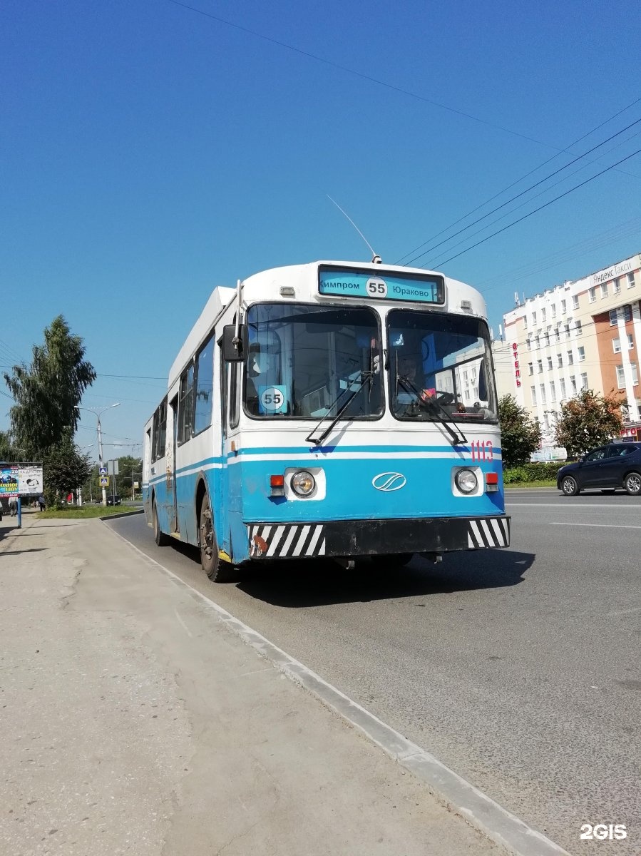 Троллейбус новочебоксарск. Списанные троллейбусы Новочебоксарск. Троллейбус Новочебоксарск 10 92. Троллейбус 55.