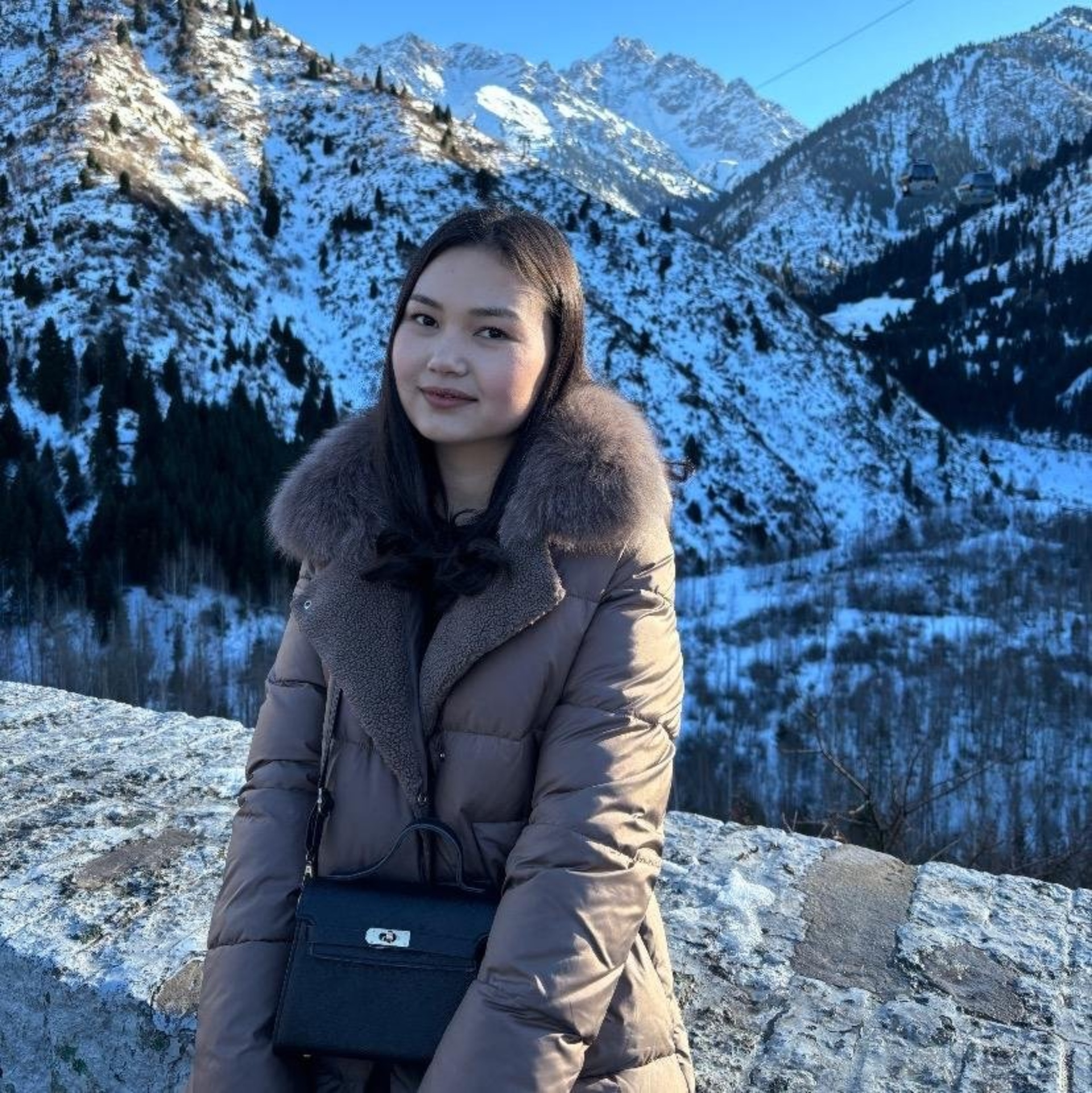 Ирена Карпа інжу порносының анасы онлайн