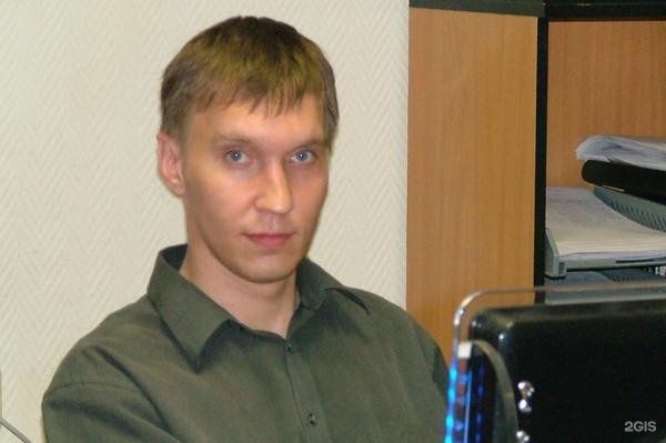 Александр Захаров