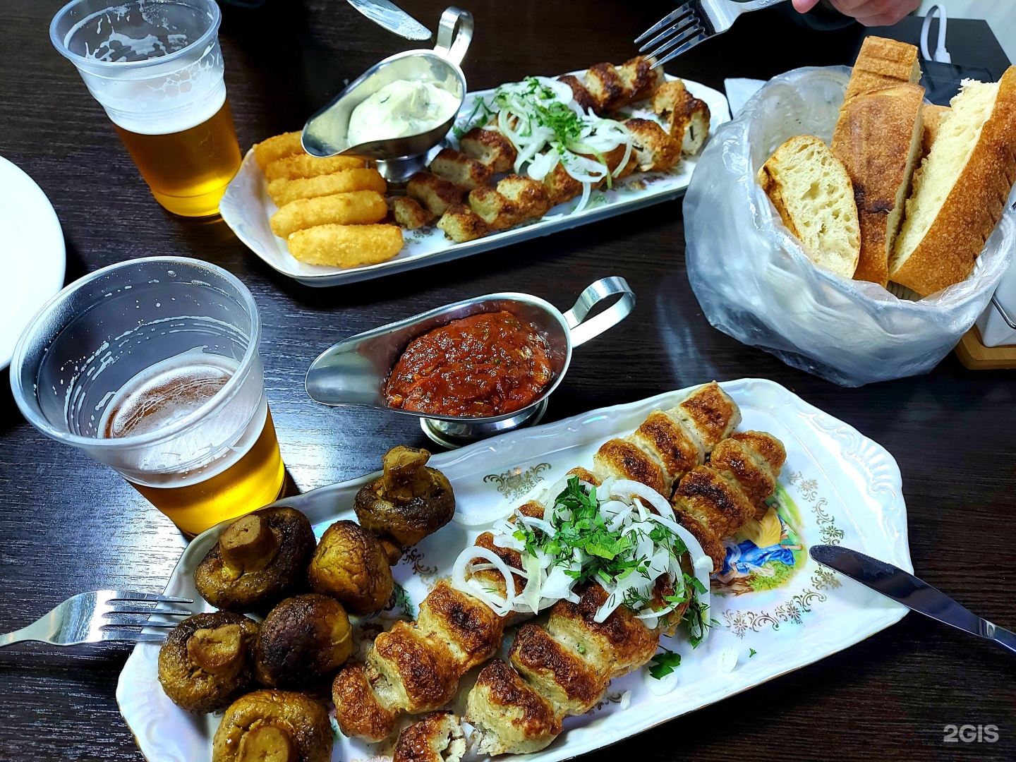 Кафе Уголёк в Волгограде 🍴 рейтинг, отзывы, фото, бронирование. Цены на  меню, телефон и адрес