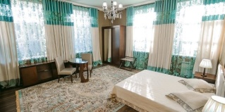 Тараз: Отель Inju