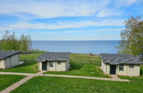 д. Коростынь: Отель Lake park