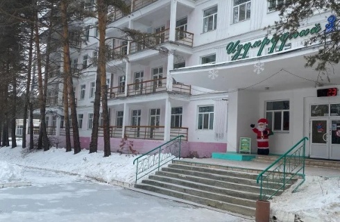 кп. Горные Ключи: Отель Изумрудный