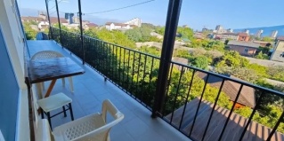 Гагра: Гостевой дом Орхидея