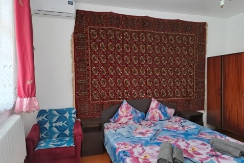 Гагра: Гостевой дом Уют