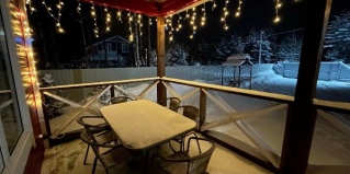 Сертолово: Коттедж Брусничный коттедж