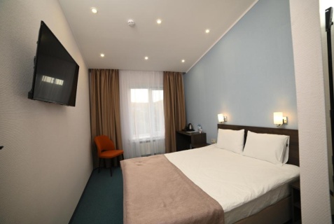 Змеиногорск: Отель Голден Хилл