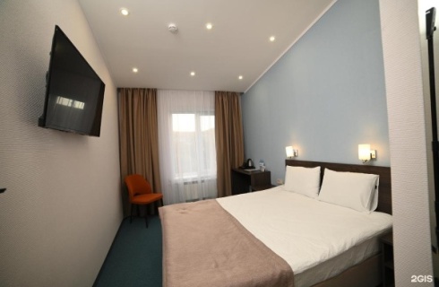 Змеиногорск: Отель Голден Хилл